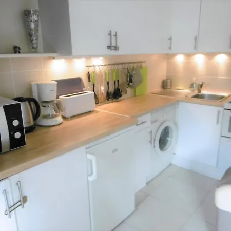 Вилла Maisonnette Nikolaz *